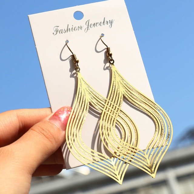 Personalized Striped Frosted Vintage Earrings - Image 4