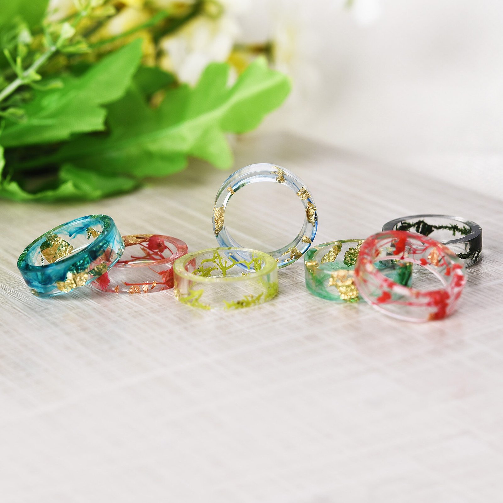 Fashionable And Simple Women's Dry Flower Resin Ring - Image 5
