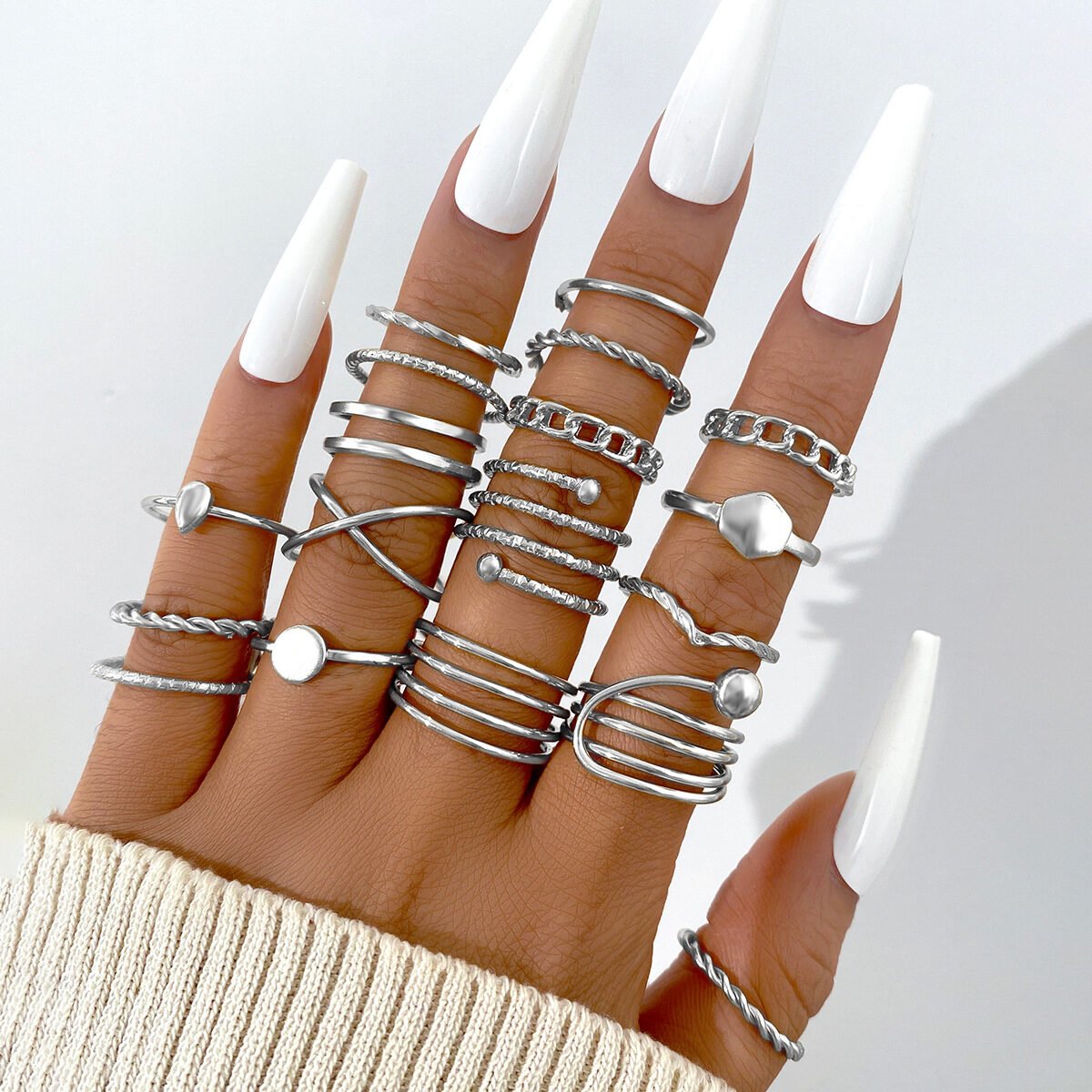 Hollow Heart Geometric Butterfly Leaf Ring Suit - Image 7