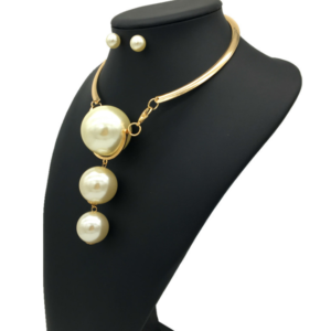 Big Pearl Pendant Necklace Exaggerated Jewelry