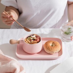 Ceramic bowl and plate set