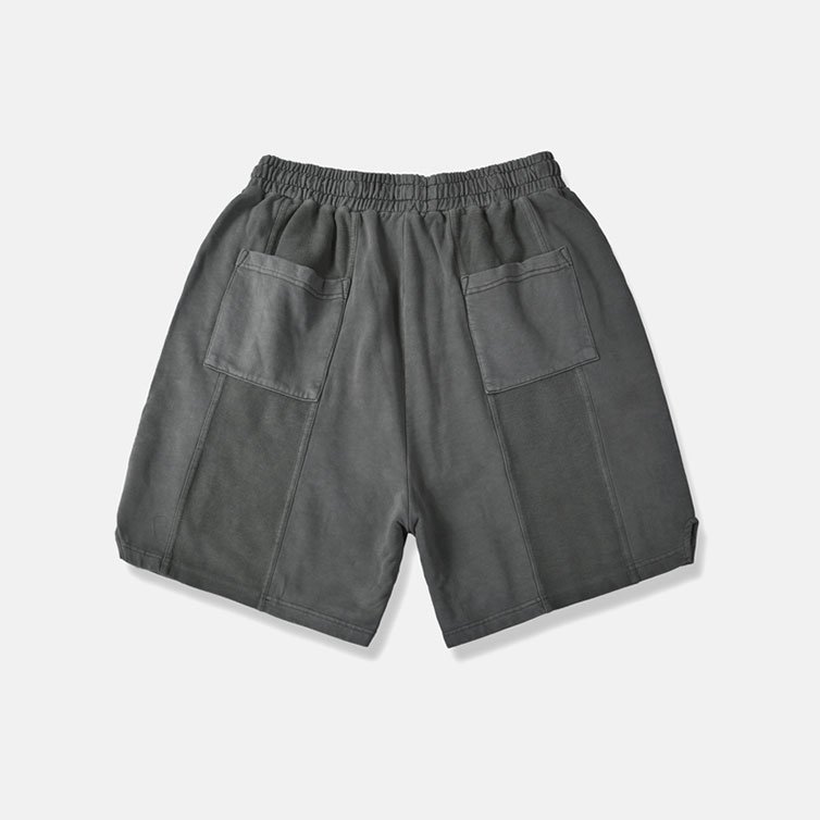 Distressed loose men's shorts - Image 3