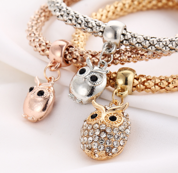 3 Pieces Set Crystal Bead Bracelet for Women Decorated with Crystal Owl Charm - Image 3