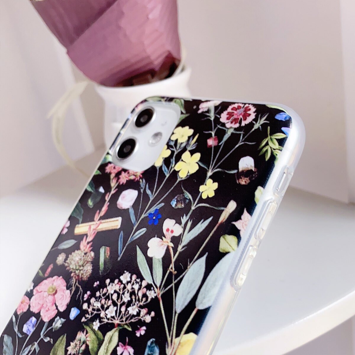 Compatible with Apple , Flower silicone phone case - Image 3