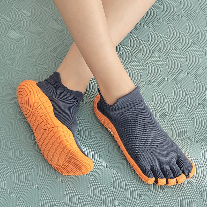 FiveFingers Mute Shock Absorption Non-slip Soft Bottom Indoor Sneaker - Image 9