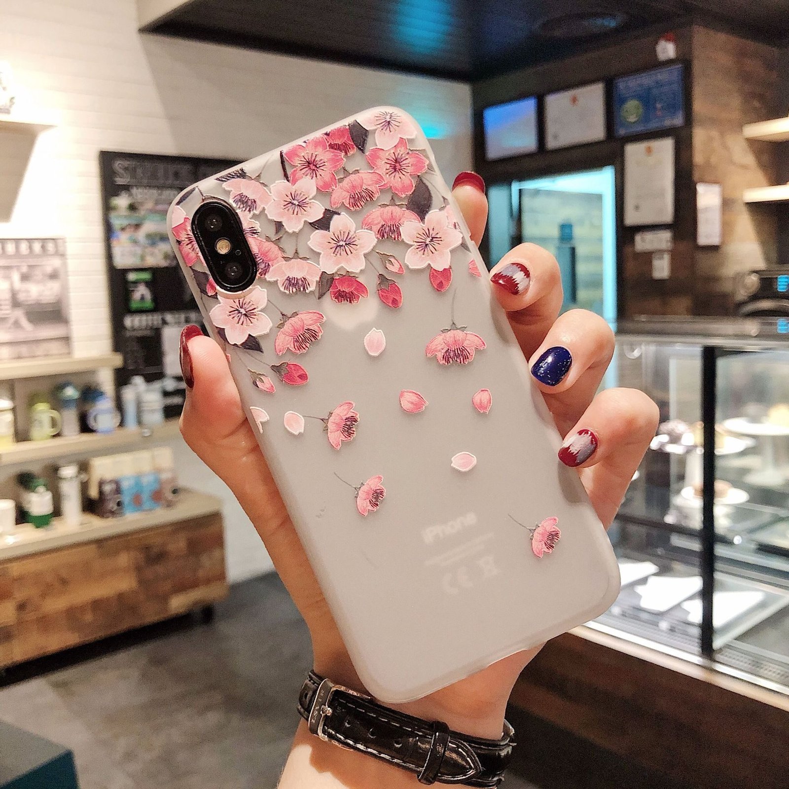Literary embossed flower phone case shell