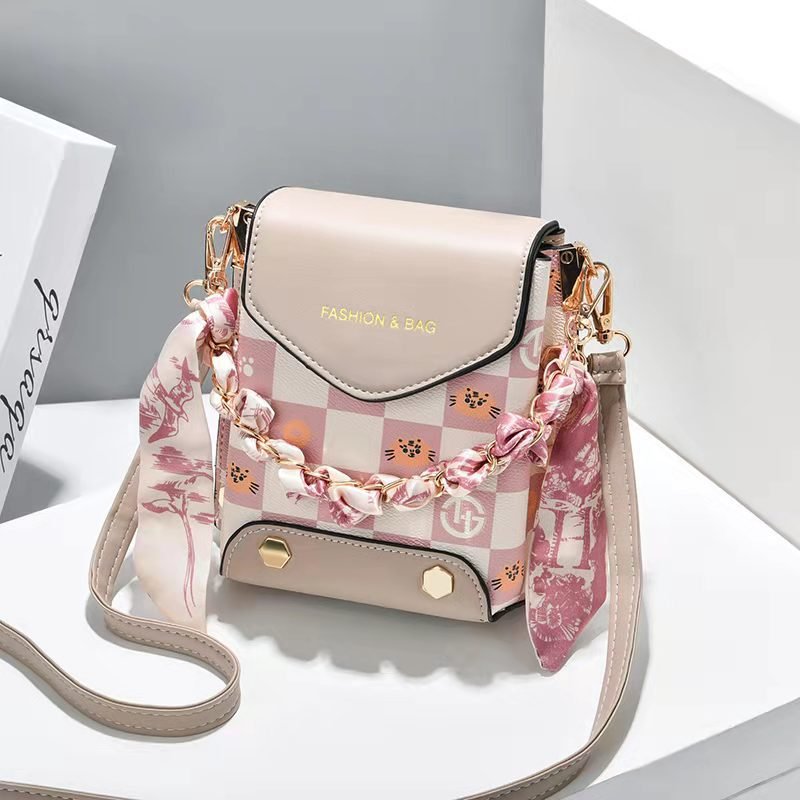New Popular Fashion Foreign Style Messenger Satchel - Image 2