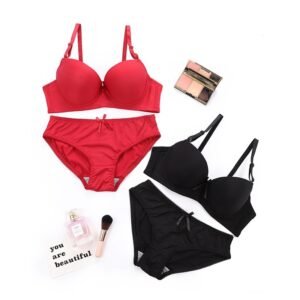 Sexy Lingerie Set, Detachable Shoulder Support And Anti-sagging Bra For Young Women.