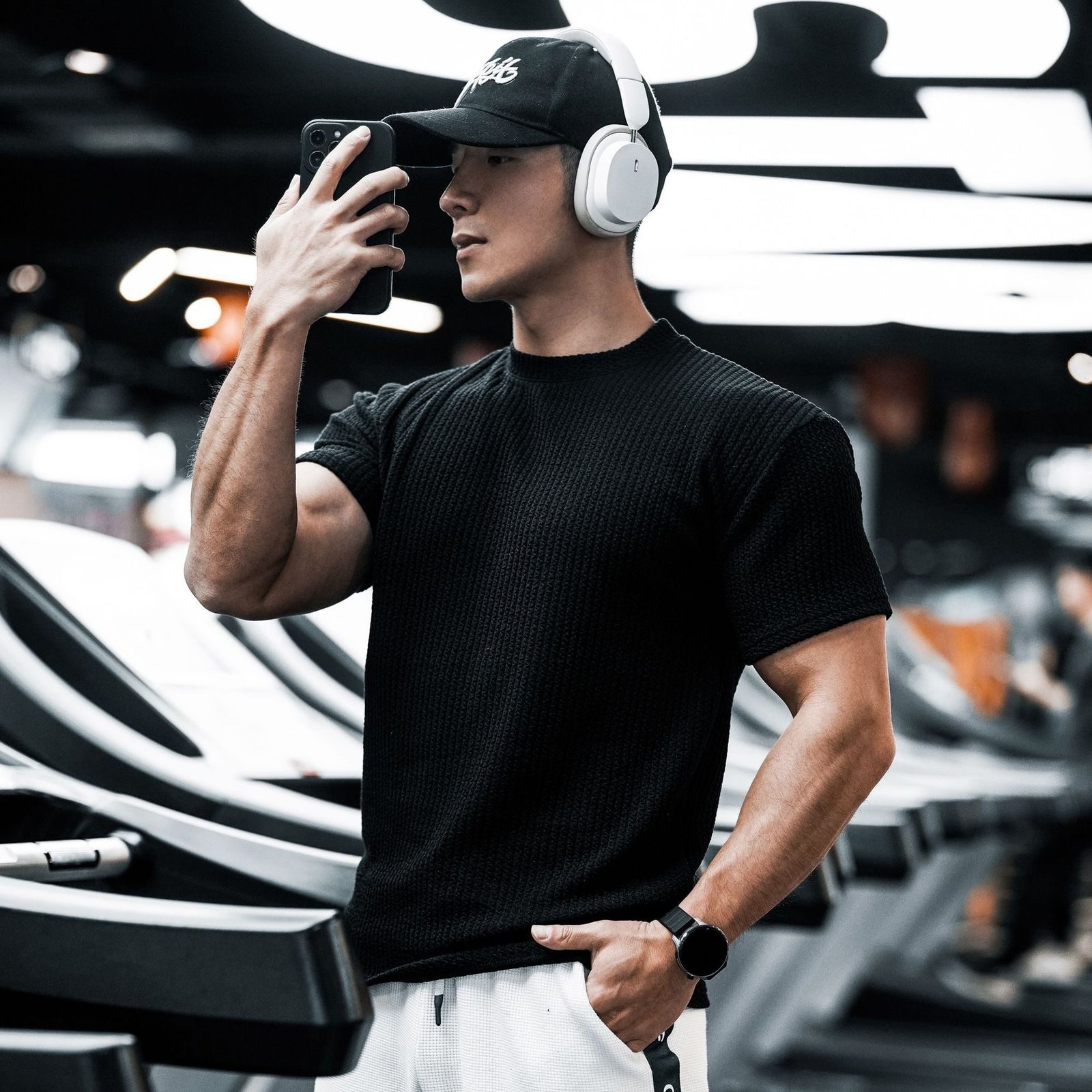 Summer New Men's Sports Solid Color Light Board Short Sleeve T-shirt - Image 6