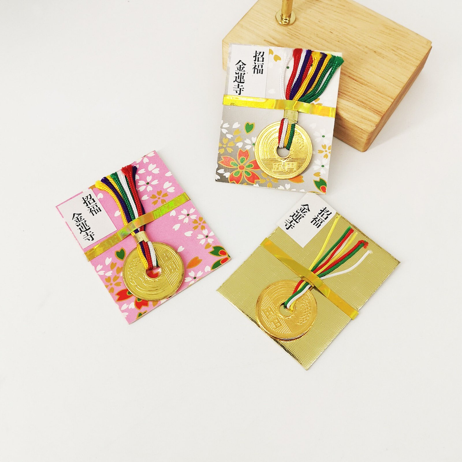 Japanese-style Golden Royal Guard Alloy Five Yen Coins Auspicious Ornaments