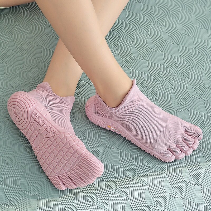 FiveFingers Mute Shock Absorption Non-slip Soft Bottom Indoor Sneaker - Image 12