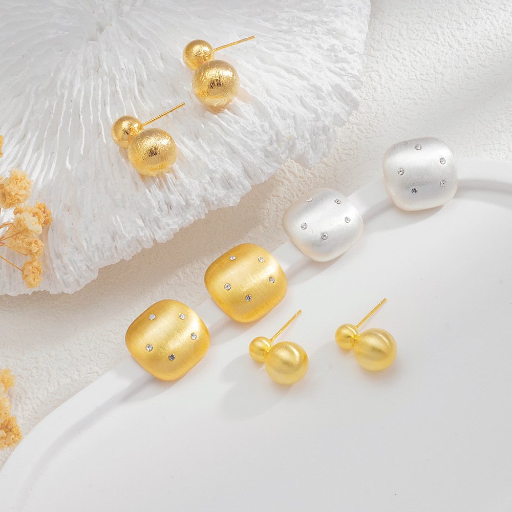 French-style Vintage Chic Minimalist Geometric Earrings - Image 3
