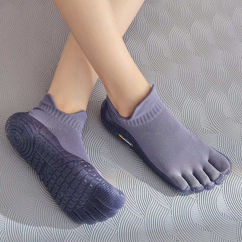 FiveFingers Mute Shock Absorption Non-slip Soft Bottom Indoor Sneaker - Image 11