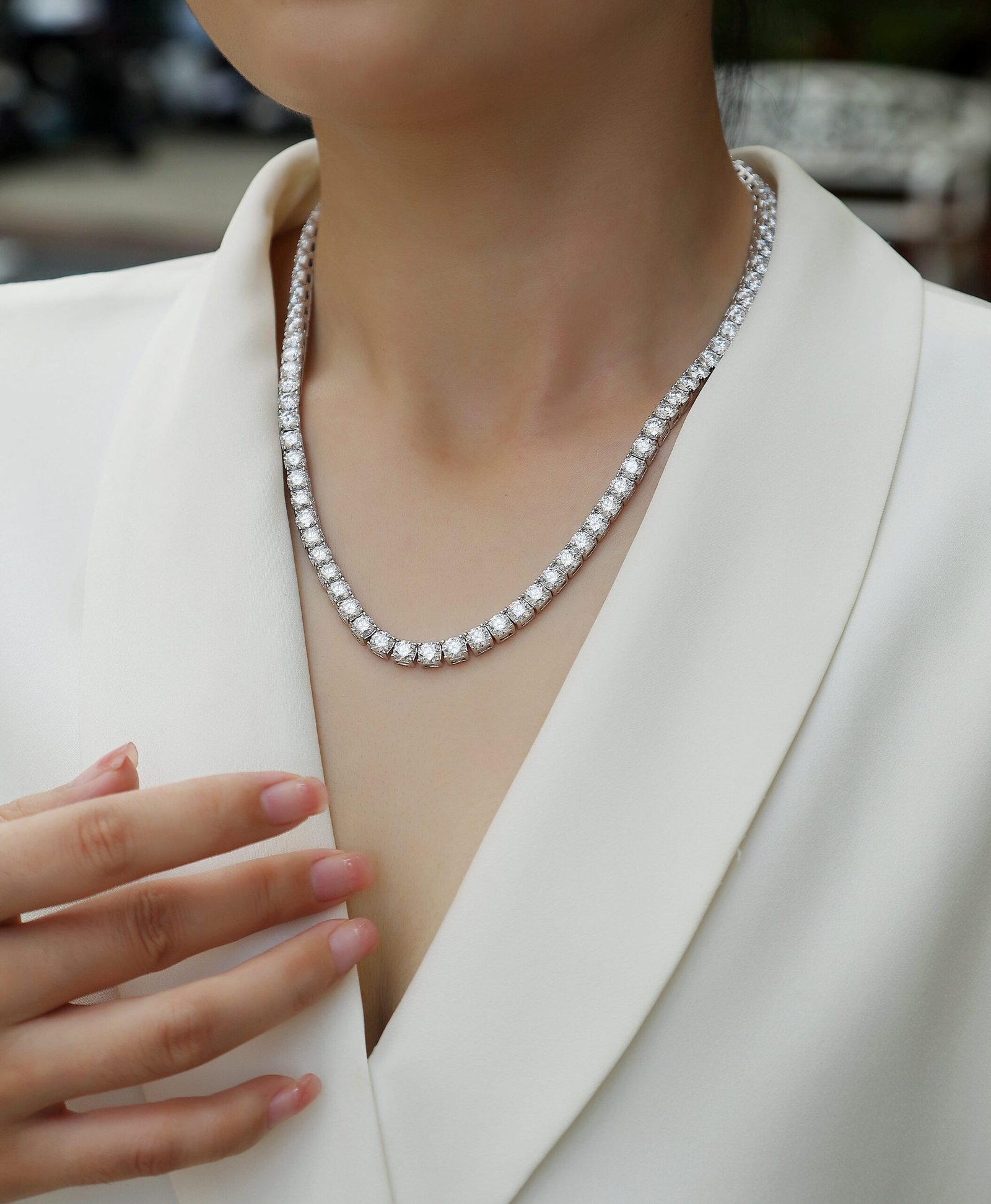 Endless Starry River - A Luxurious And Fashionable Light Luxury Jewelry Necklace Pendant Set With Top-quality Moissanite, S925 Silver-plated Platinum. - Image 6