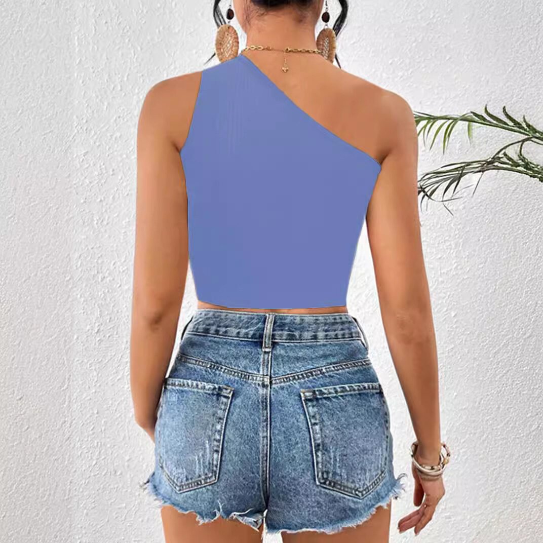 Women's Cropped One-shoulder Diagonal Collar Knitted Vest - Image 4