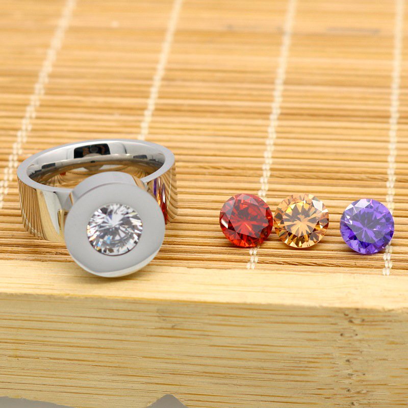 Fashion Womens Brand Ring With Four-color Zircons - Image 5