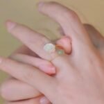 Design Sense White Rose Index Finger