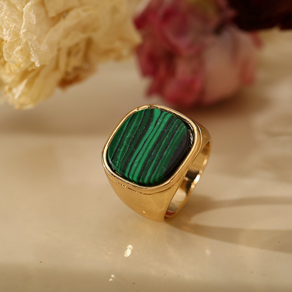 Fashion Retro Simple Square Ring - Image 5