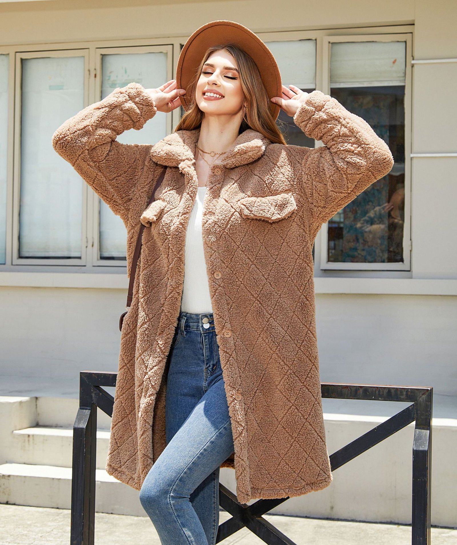 Women's Plush Loose Single-breasted Diamond Coat Overcoat - Image 3