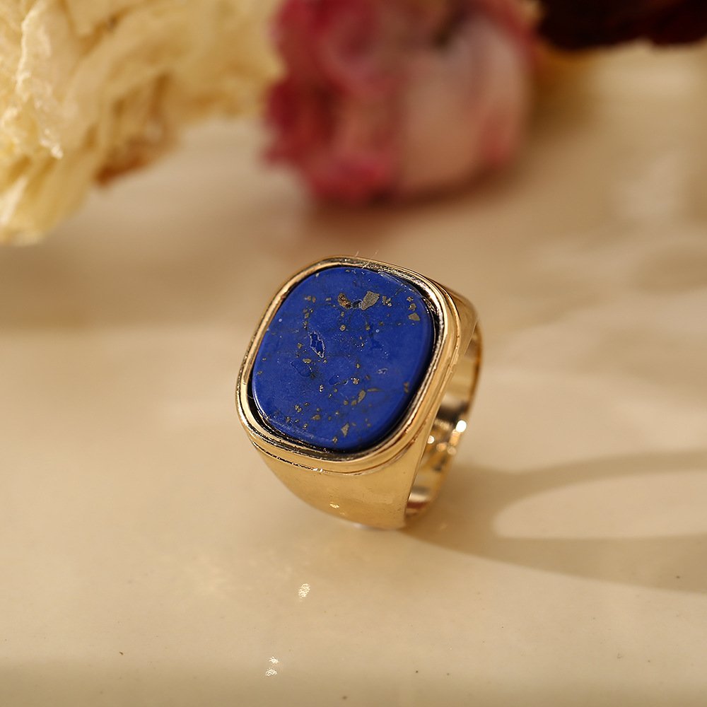 Fashion Retro Simple Square Ring - Image 2