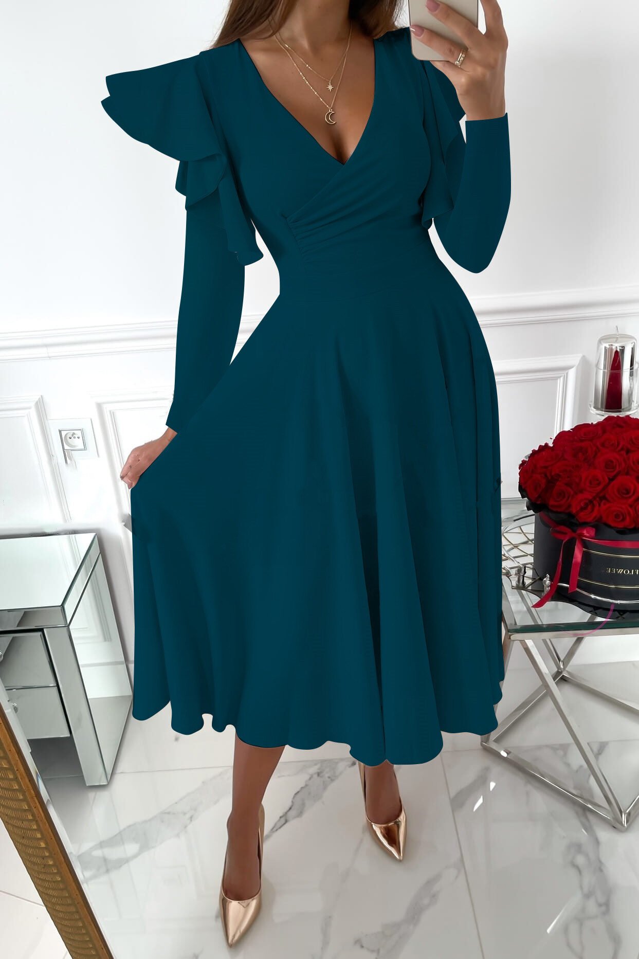 Autumn And Winter Long Sleeved V Neck Ruffled Waist Dress Women's - Image 6