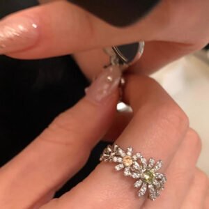 Exquisite High-end Design, Sparkling Cubic Zirconia, Floral Style, Versatile Daily Ring For Women