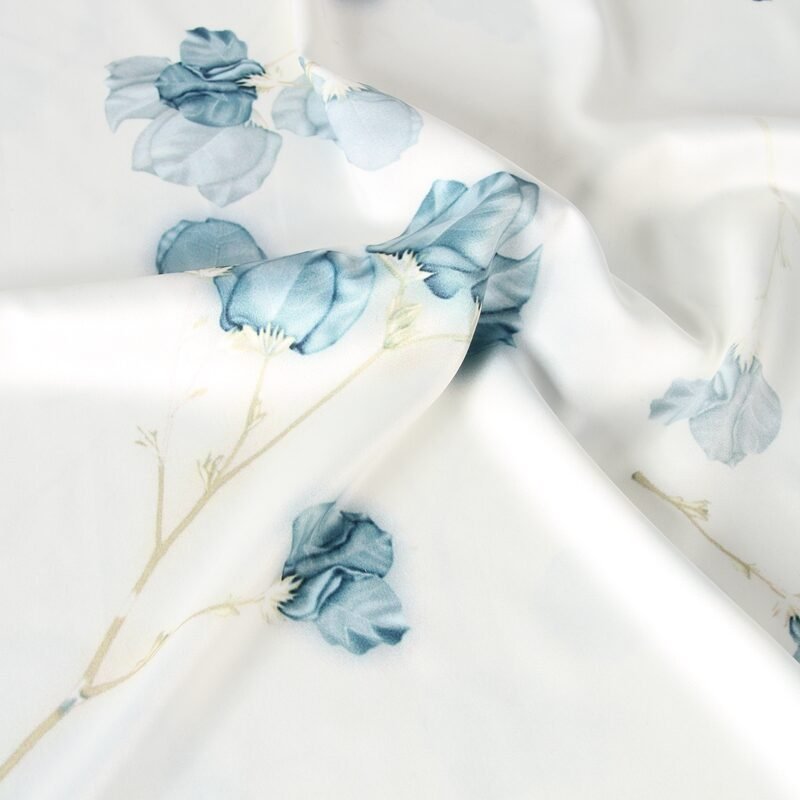 Fragrant Cloud Yarn Width 140cm Fabric - Image 4