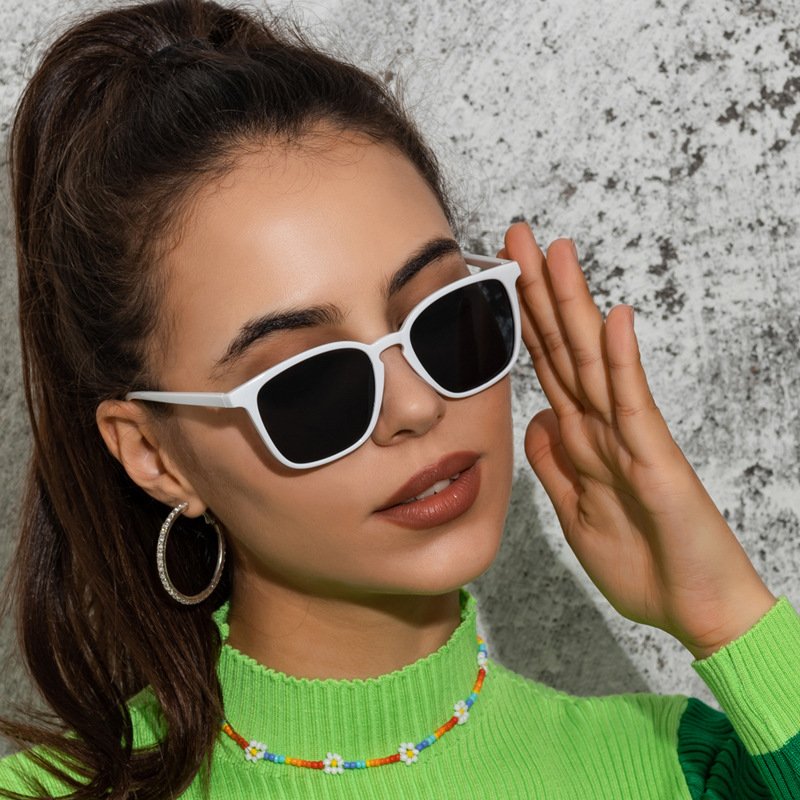 European And American New Simple Retro Square Sunglasses - Image 2