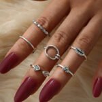 Geometric Retro Drop-shaped Diamond Ring Set