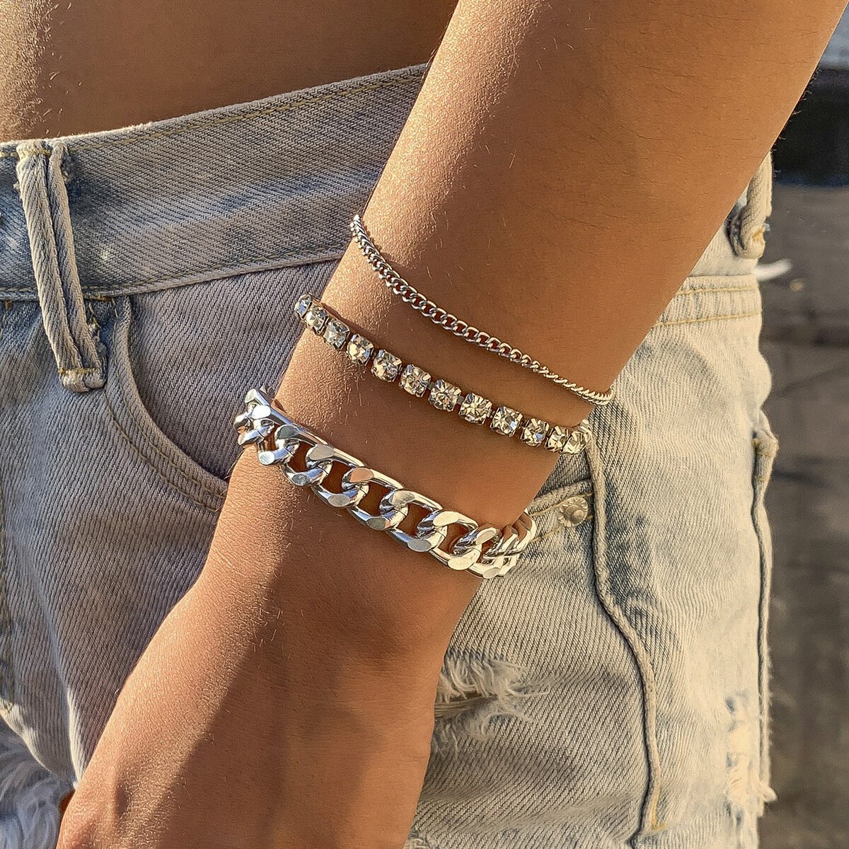 Retro Full Diamond Cross Chain Bracelet Set For Women - Image 2