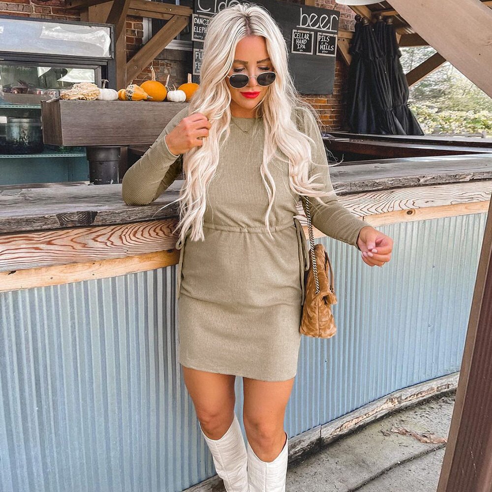 Fashion Solid Color Long-Sleeved Lace-Up Dress - Image 2