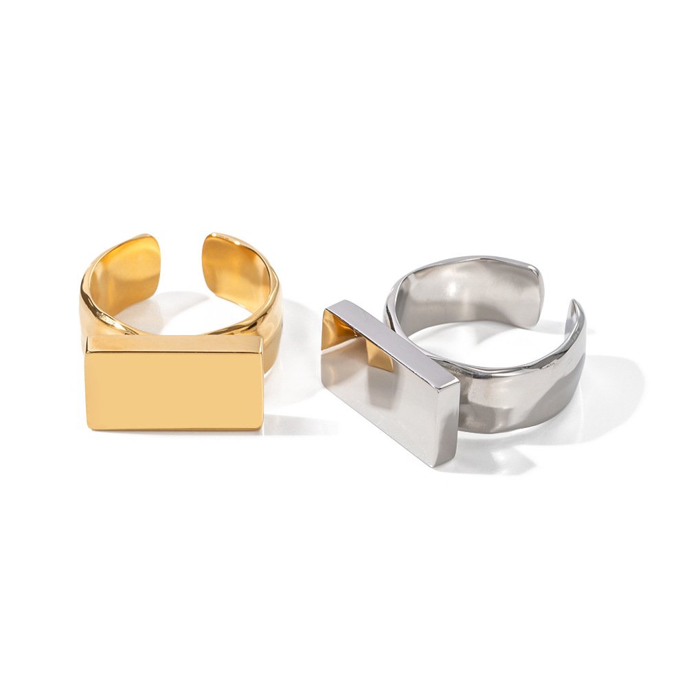Women's 18K Gold Stainless Steel Long Block Ring - Image 5