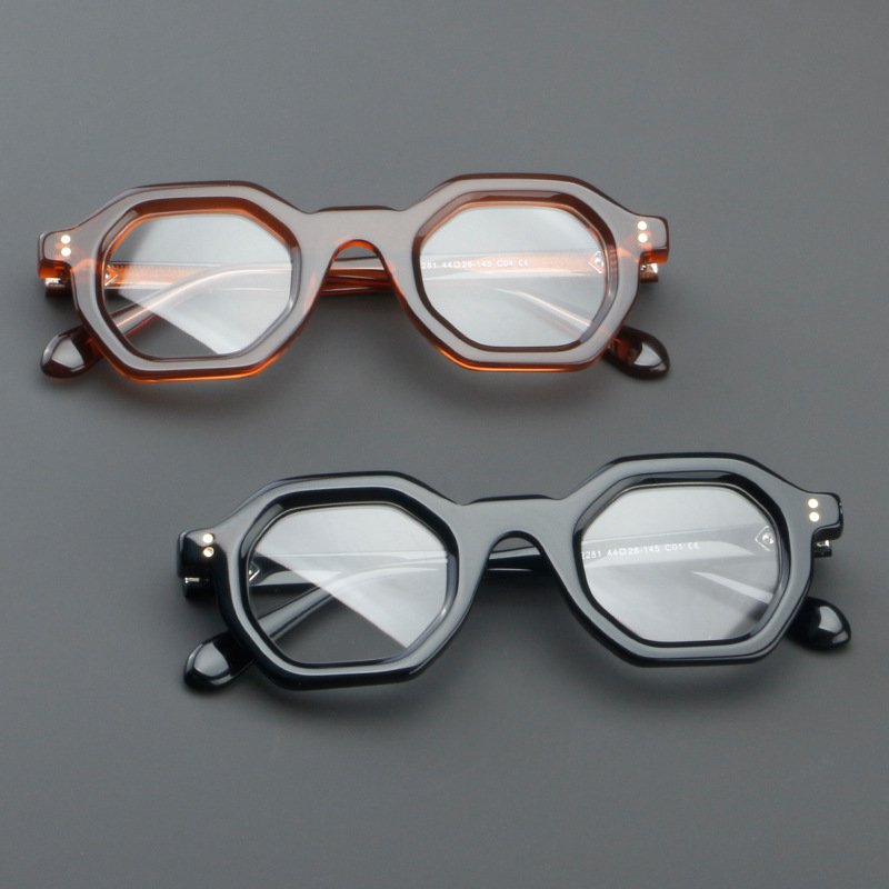 Plate Glasses Patchwork Frame